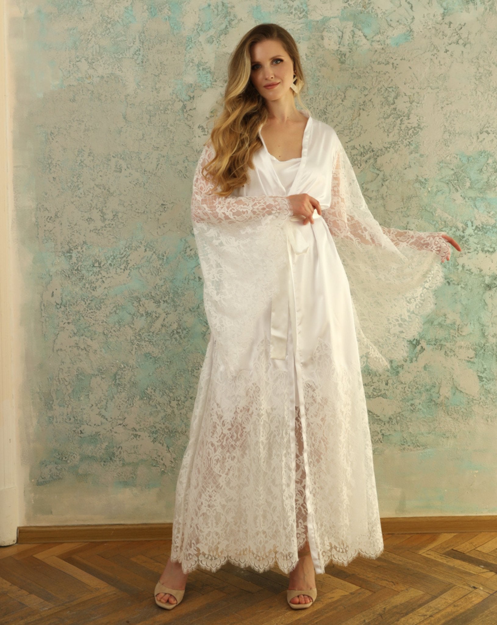 Bridal nightgown and robe set sale