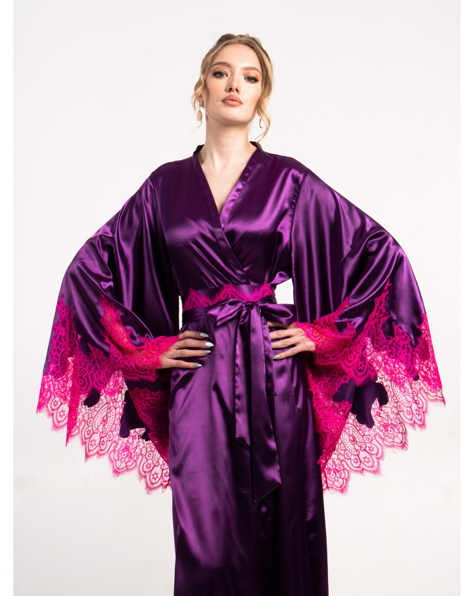 Purple Silky imperceivable Satin Kimono